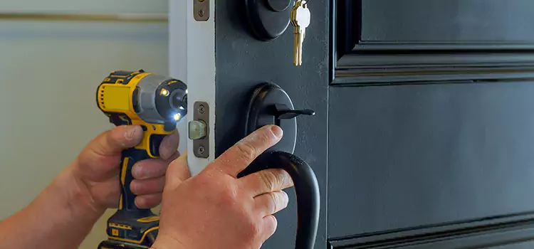 Commercial Door Lock Installation Hampton